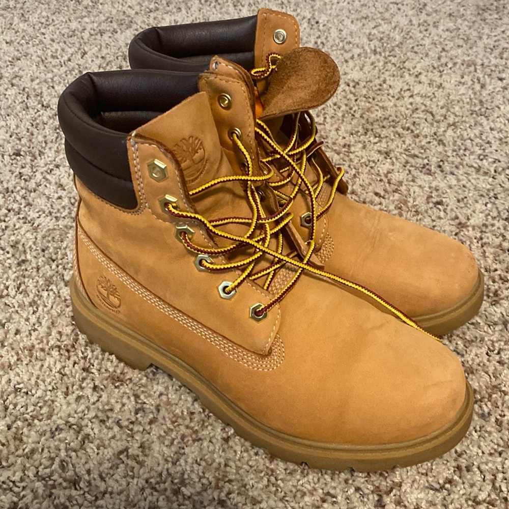Women’s boots